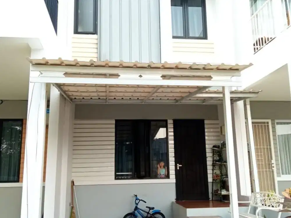 Rumah Full Furnished di Puri Botanical Residence