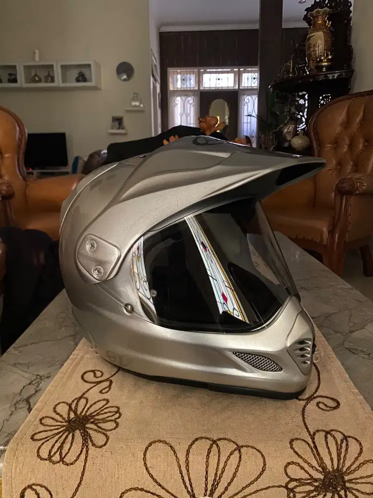 Helm Arai Tourcross 2