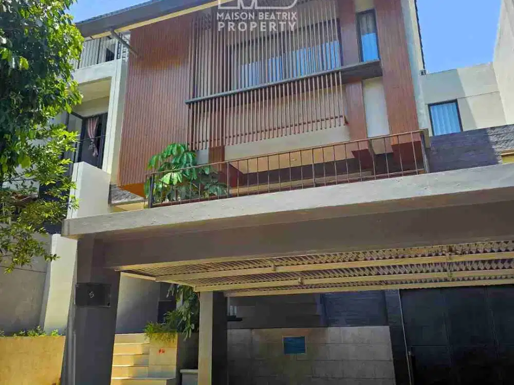 DIJUAL RUMAH 2.5 LANTAI HADAP UTARA SEMI FURNISH, CAELUS BSD