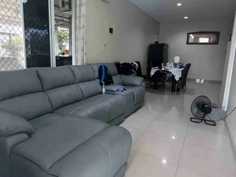Dijual Rumah Di Cluster Vienna Modernland Siap Huni