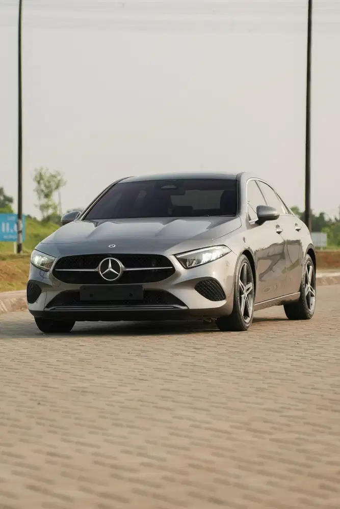 Mercedes Benz A200 1.3 Progressive Line Sedan Panoramic 2023