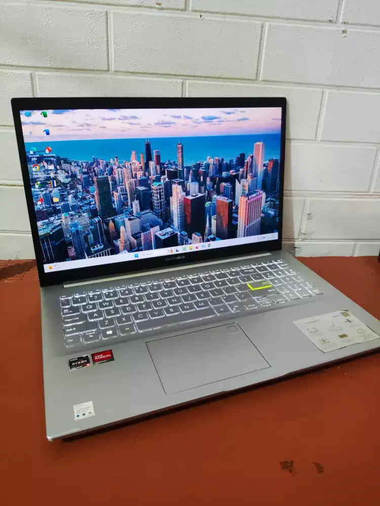 Laptop Asus ViVobook X513 Ryzen 5 Ram 8 SSD 512 backlit