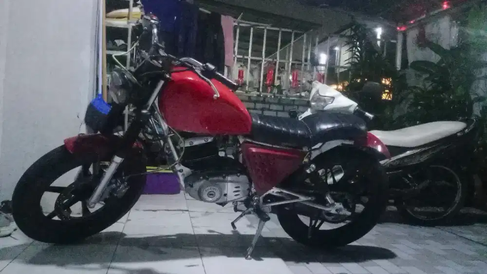 Motor Custom Suzuki