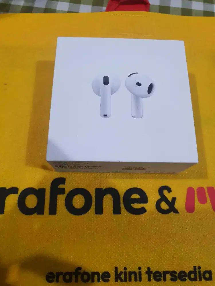 Airpods 4 non anc garansi ibox 1 tahun