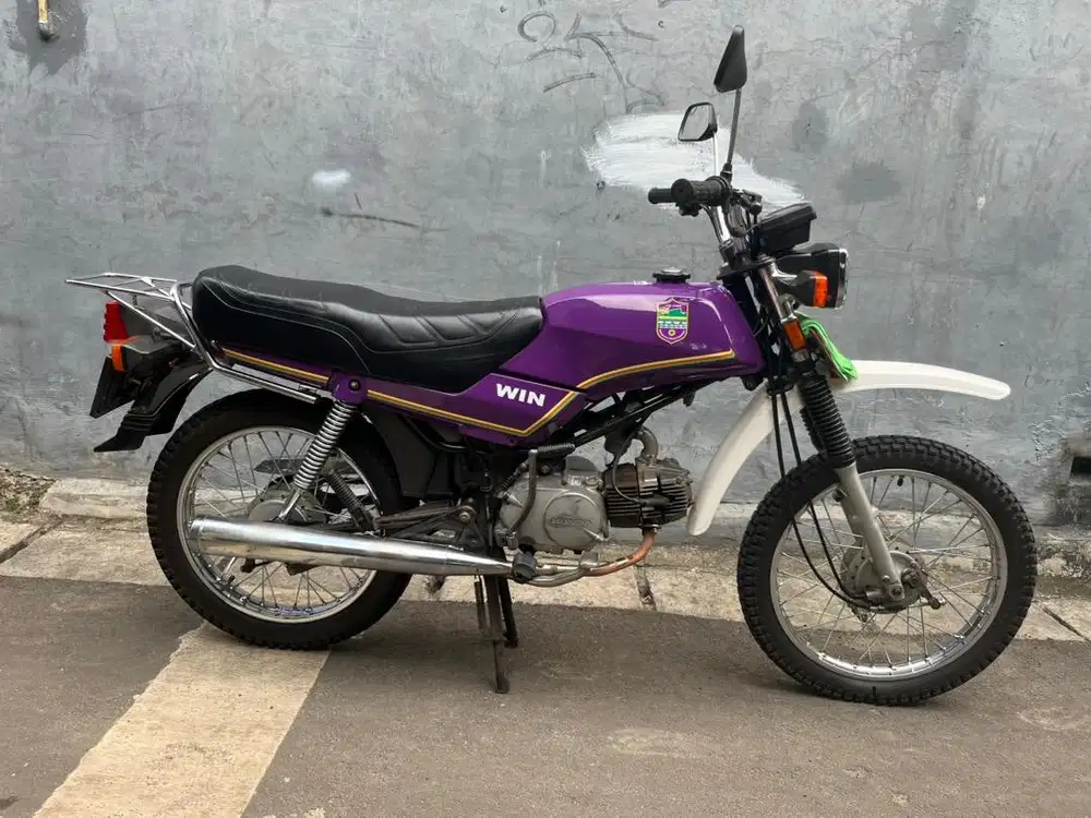 Honda win 100 Asli ungu