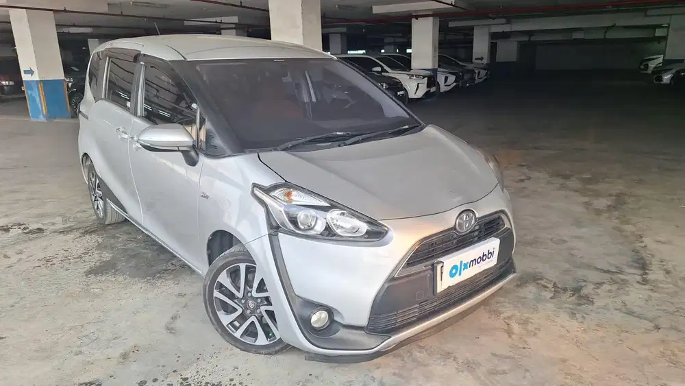 Toyota Sienta 1.5 V Bensin MT 2016 (MAC)