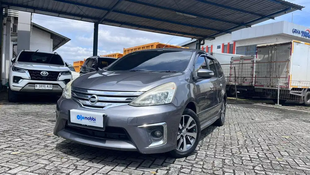 DP RENDAH - Nissan Grand livina 1.5 XV Bensin-AT 2017