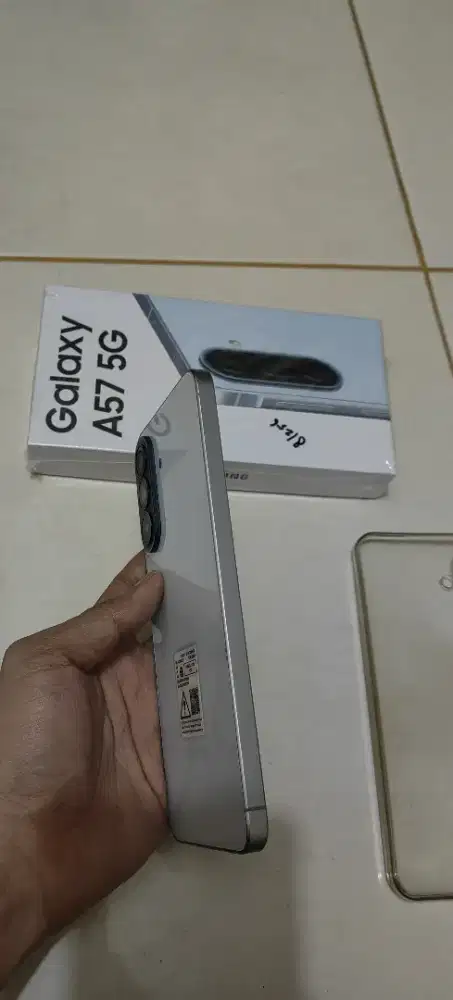 Samsung A57 8/256 Baru pakai Semua ada no minuss