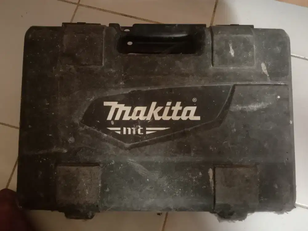 Makita M8701B Mesin Bor Rotary Hammer