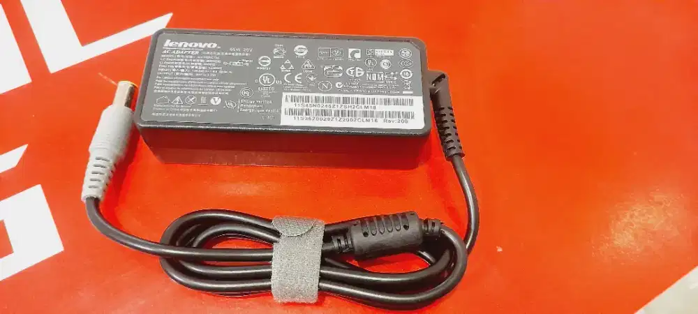Adaptor Charger Laptop Lenovo