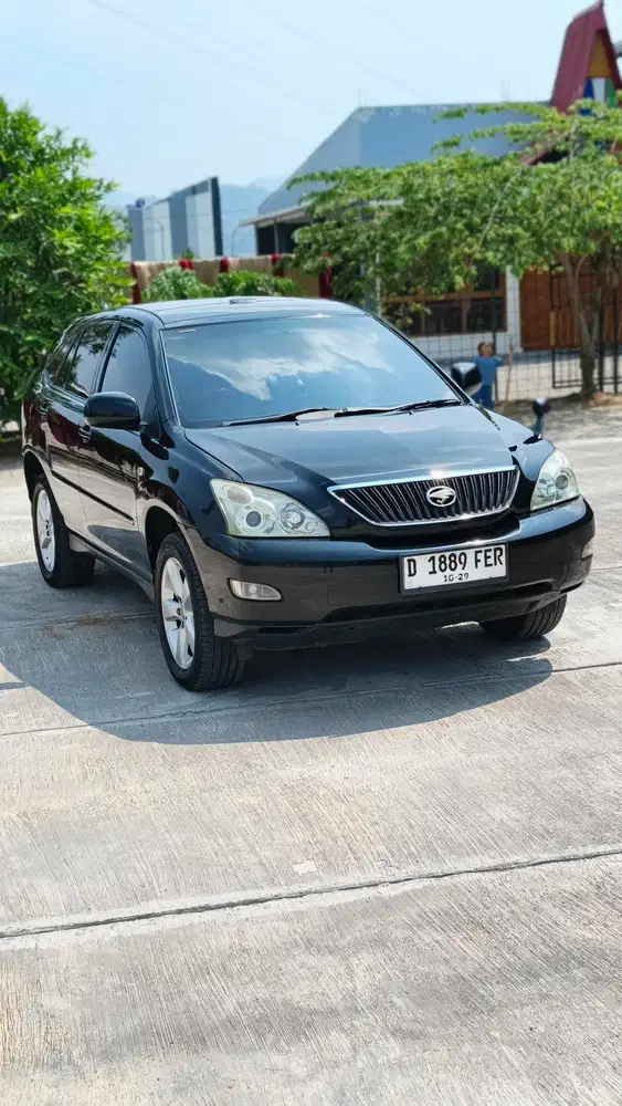 Toyota Harrier 2.4 Sunroof 2004 AT