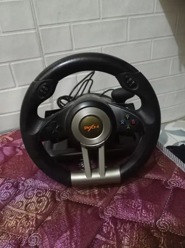 Steering wheel pxn v9