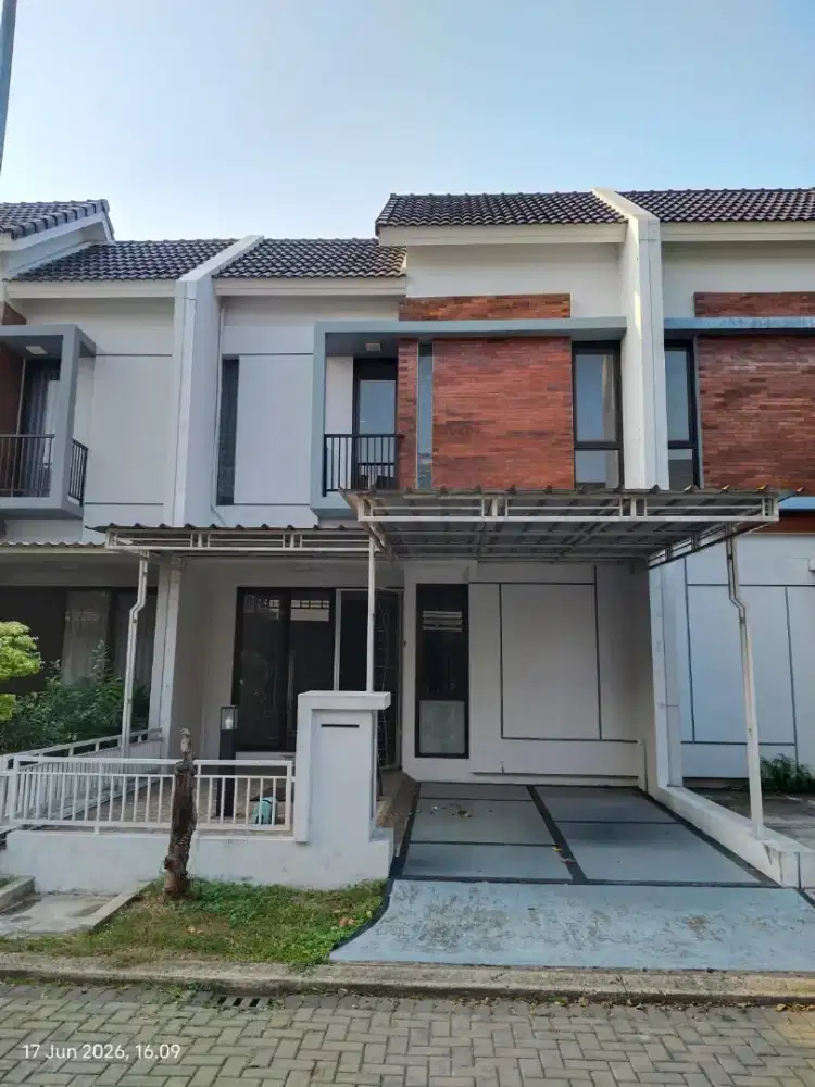 Jual Murah Rumah 2 Lantai dan Siap Huni di Cluste Albasia, Green Ara