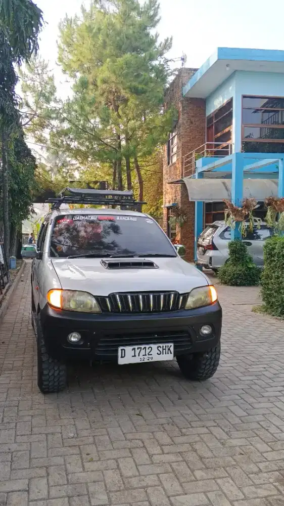 Daihatsu Taruna 2000 Bensin