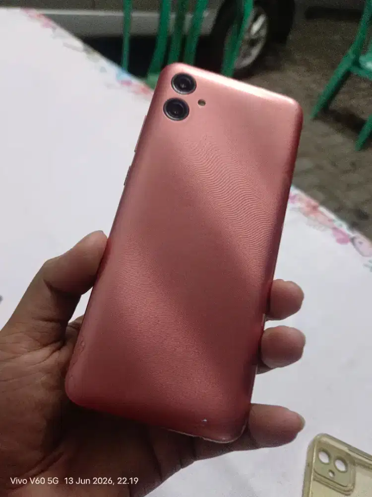 Samsung A04e 3/32gb