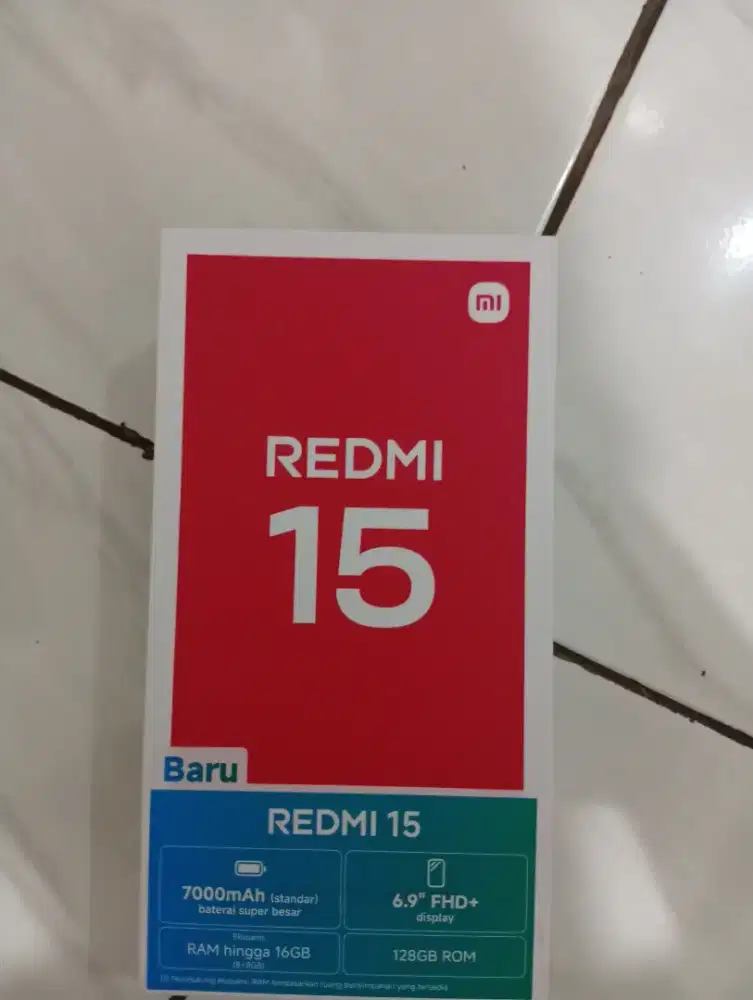 Redmi 15 silver 8/128 kondisi mulus
