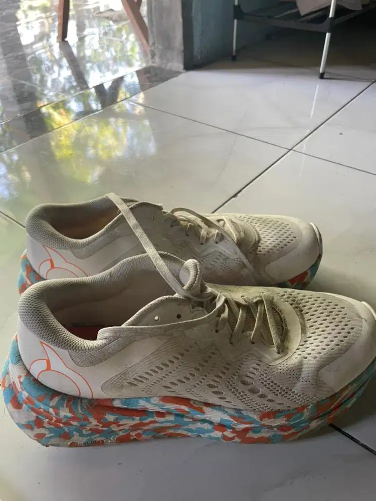 Sepatu Running Ortuseight