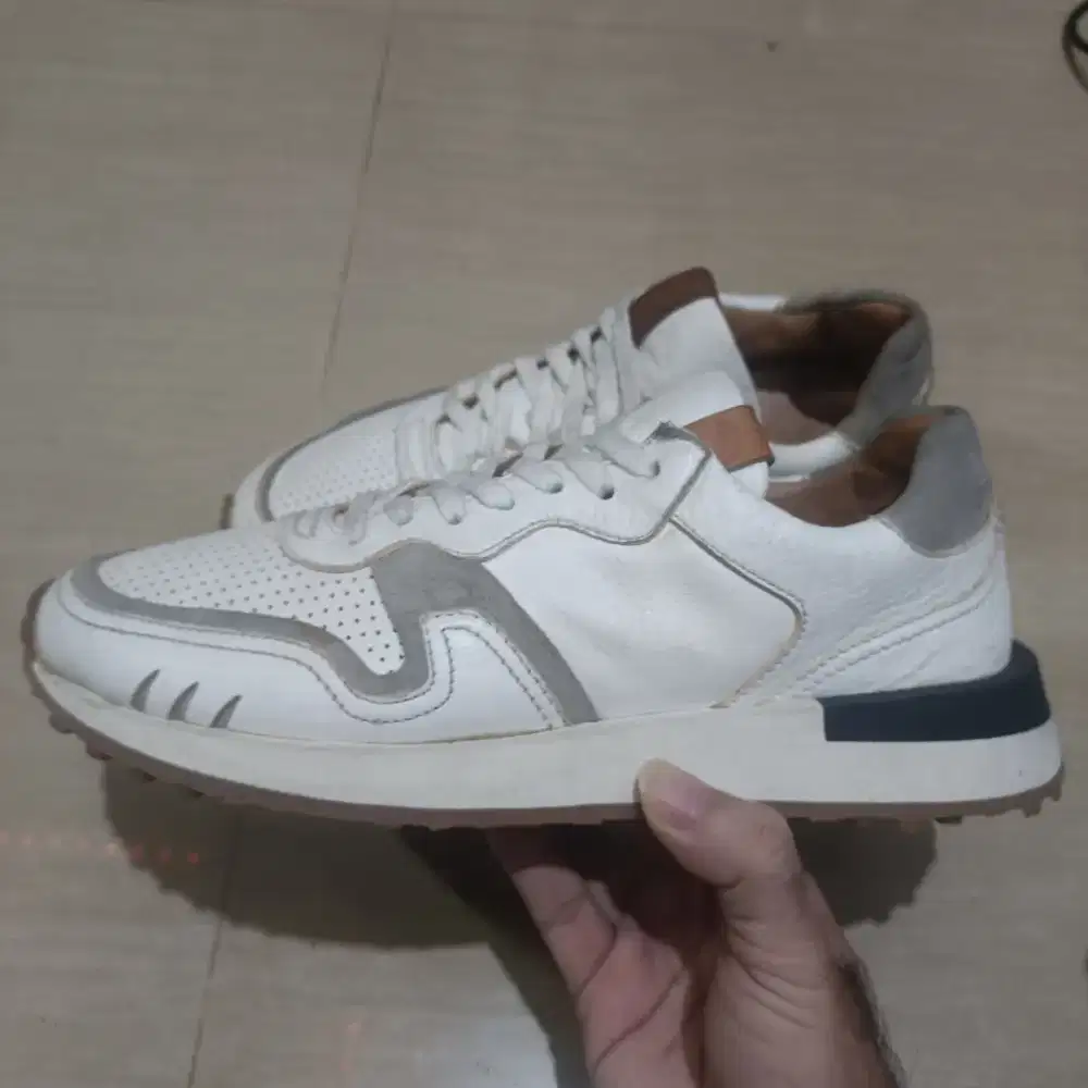 Buttero Sport size 40 Italy