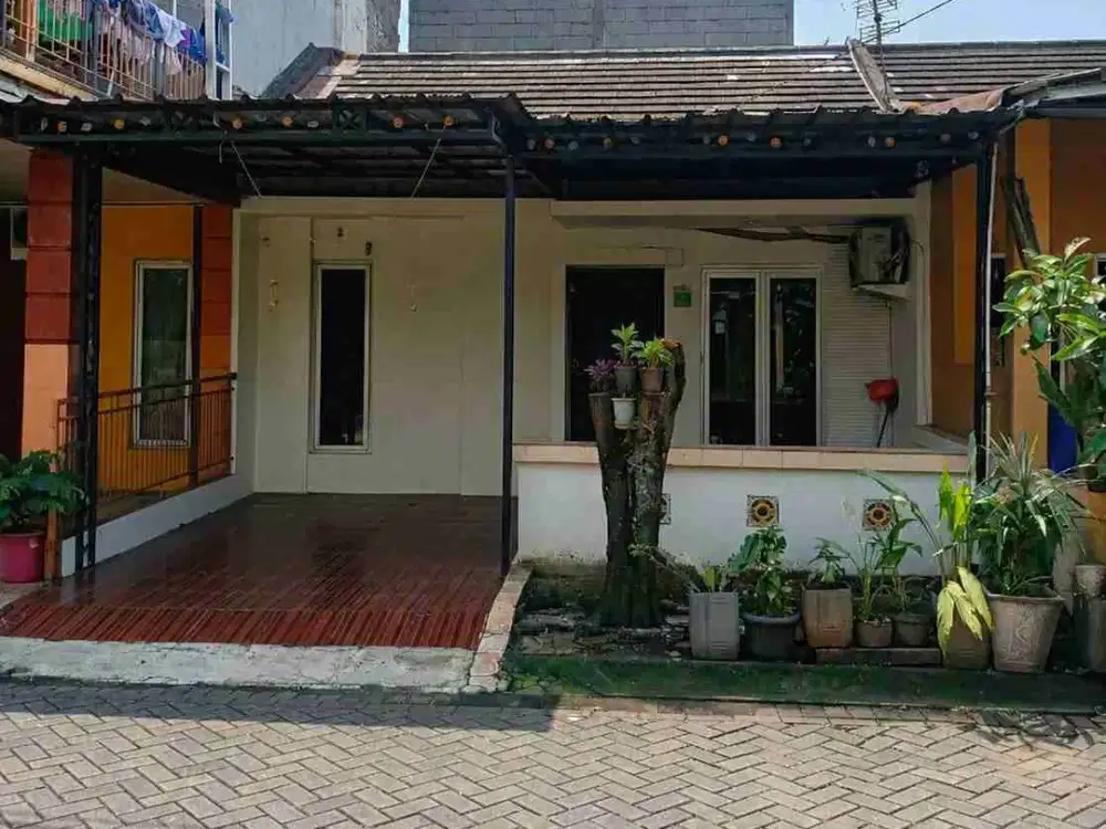 rumah murah 3 menit ke Stasiun dan Aeon mall