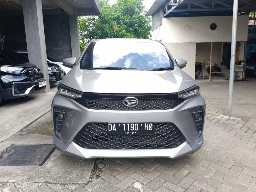 XENIA X 2022 MT SILVER