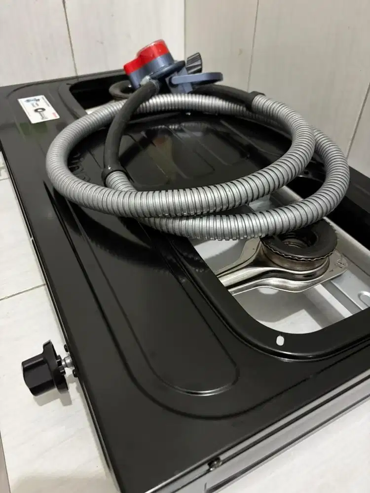 Kompor Rinnai 2 tungku dan selang gas Winn