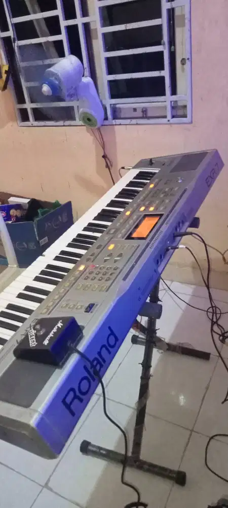 Keyboard Roland EXR 7