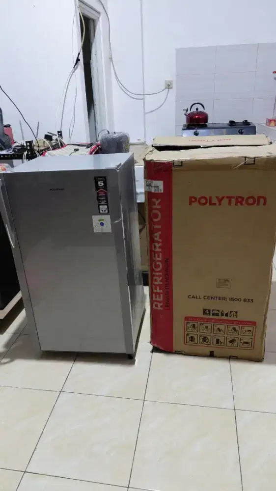Kulkas.polytron 1pintu ori.bagus