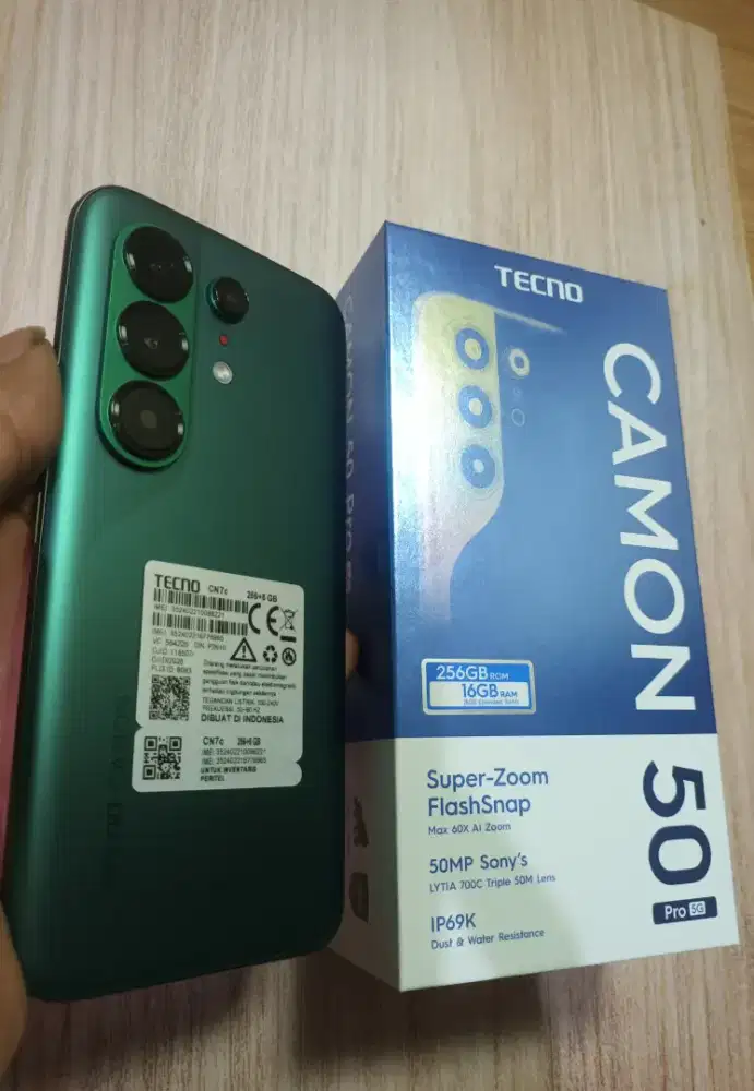 tecno camon 50 Pro 5G 8/256 lengkaap Fullset Mulus