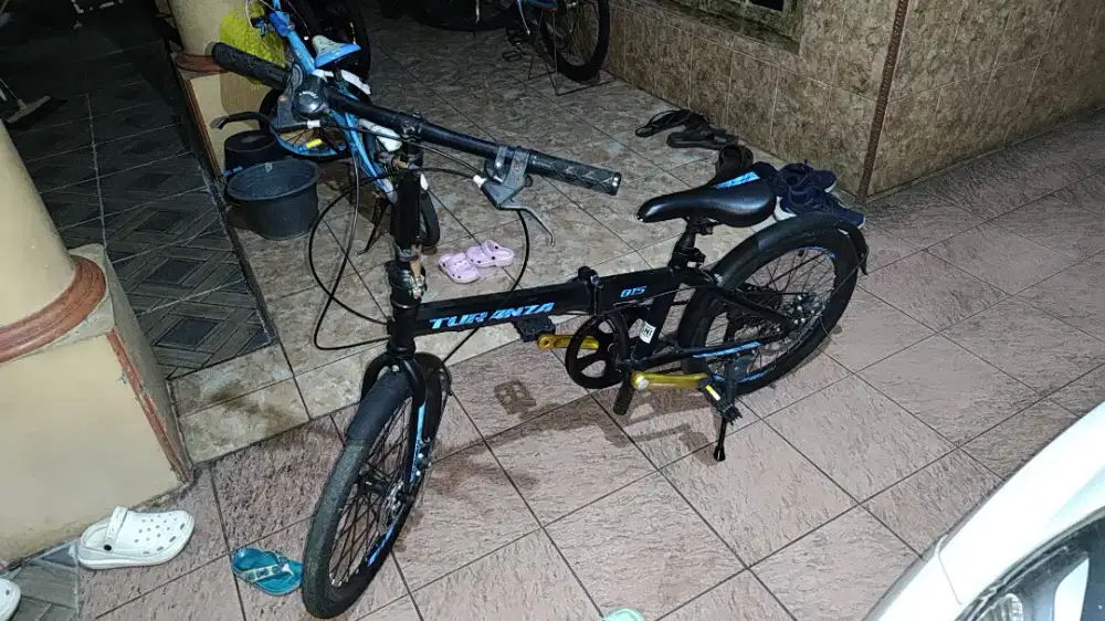 Sepeda lipat turanza
