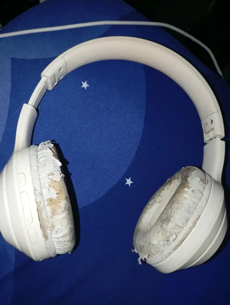 Headphone TH10 bekas