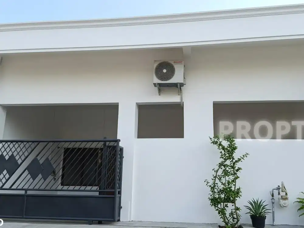 Rumah 1 Lantai jl Mahakam Wisma Tropodo Sidoarjo - RM177APD