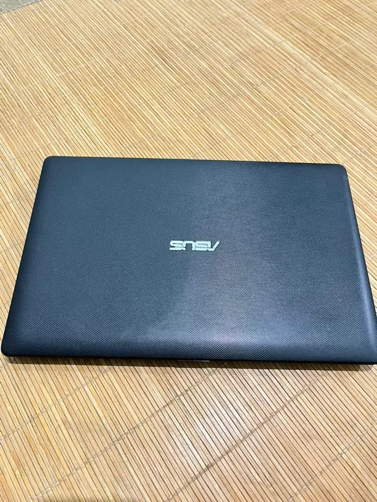 ASUS NOTEBOOK x300