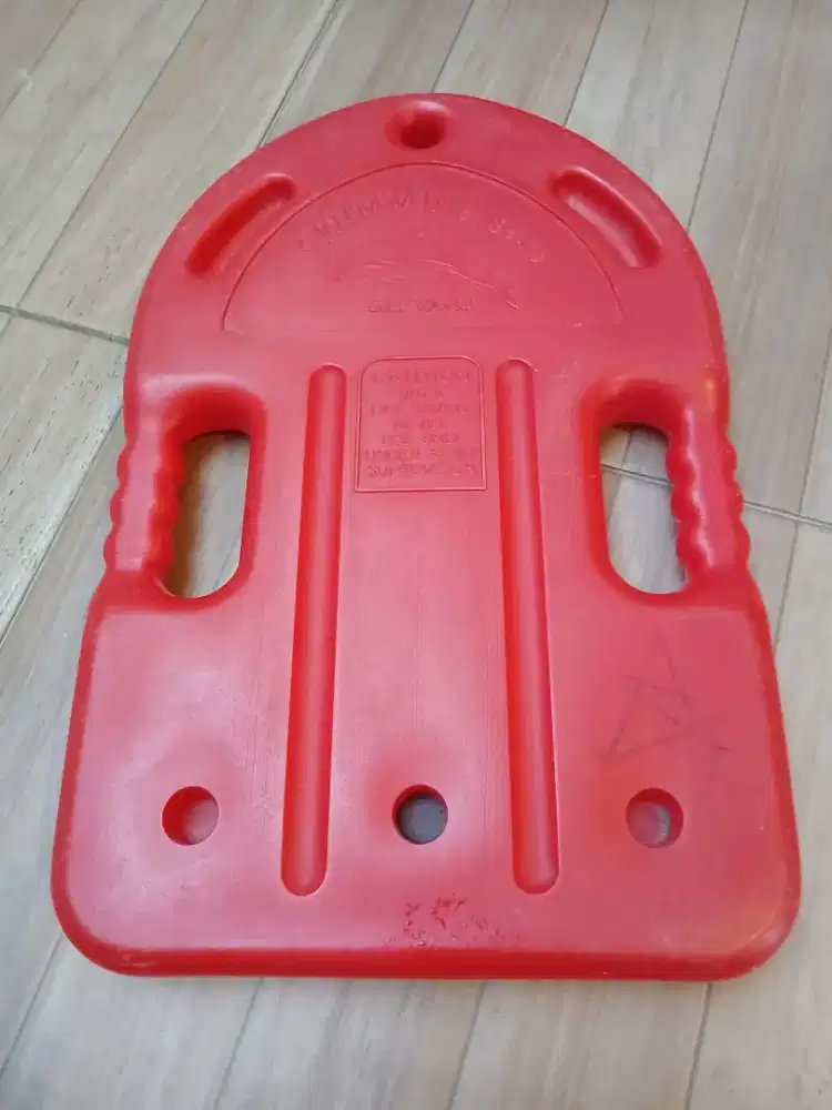 Papan Renang dan Helm Sepeda MBX