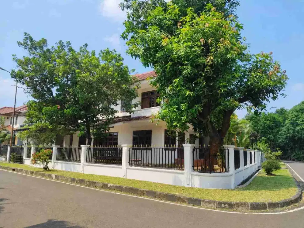 Dijual Rumah Hook Luas di Rawamangun Jakarta Timur, Semi Furnished