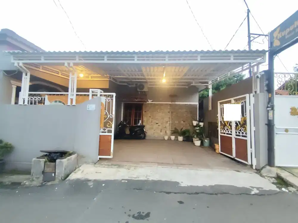Rumah Luas 1 Lt 9 Menit ke Gerbang Tol Cibubur 2 Bebas Banjir J-41091