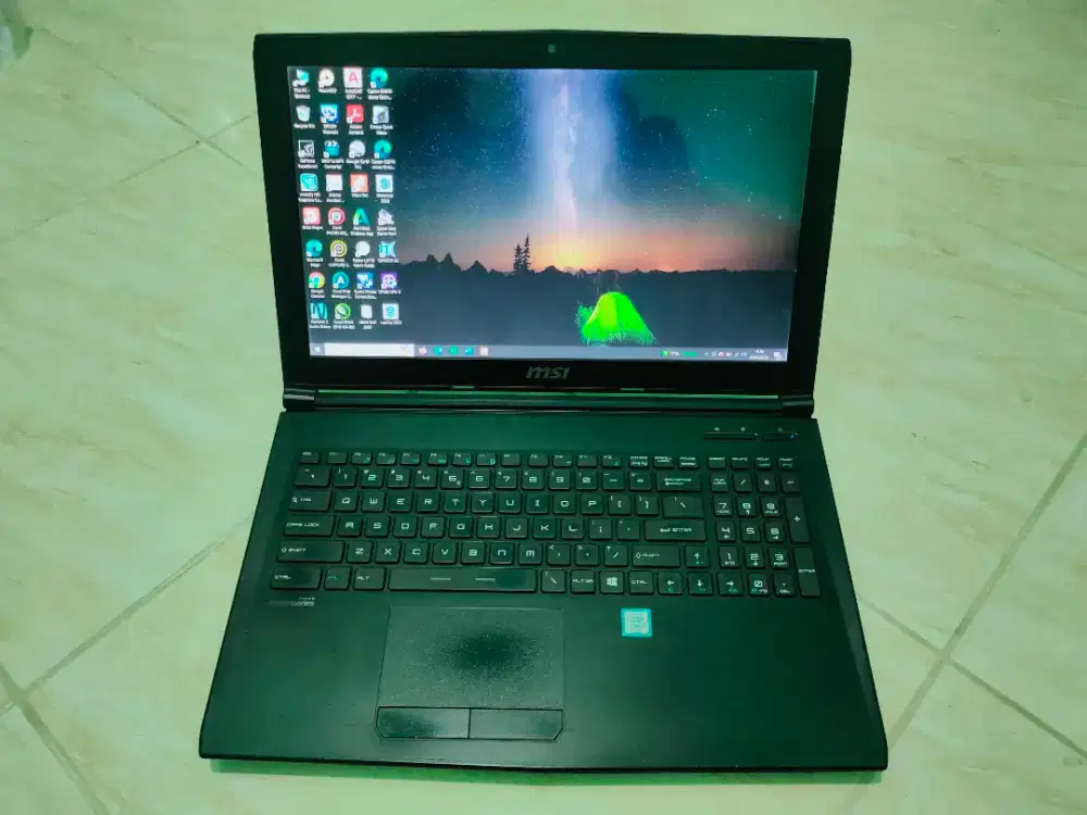 Laptop 15 inch Gaming Series MSI Murah