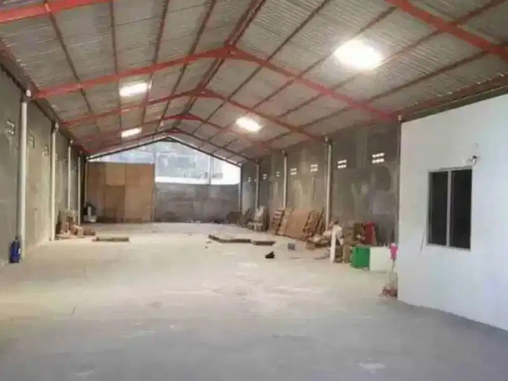 Disewakan Gudang Bagus Siap Pakai,Zona Kuning Lokasi Bendosari,Sukoharjo Luas 988m2