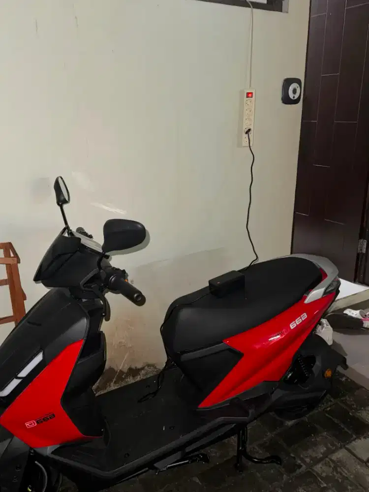 SEPEDA LISTRIK UWINFLY D66B