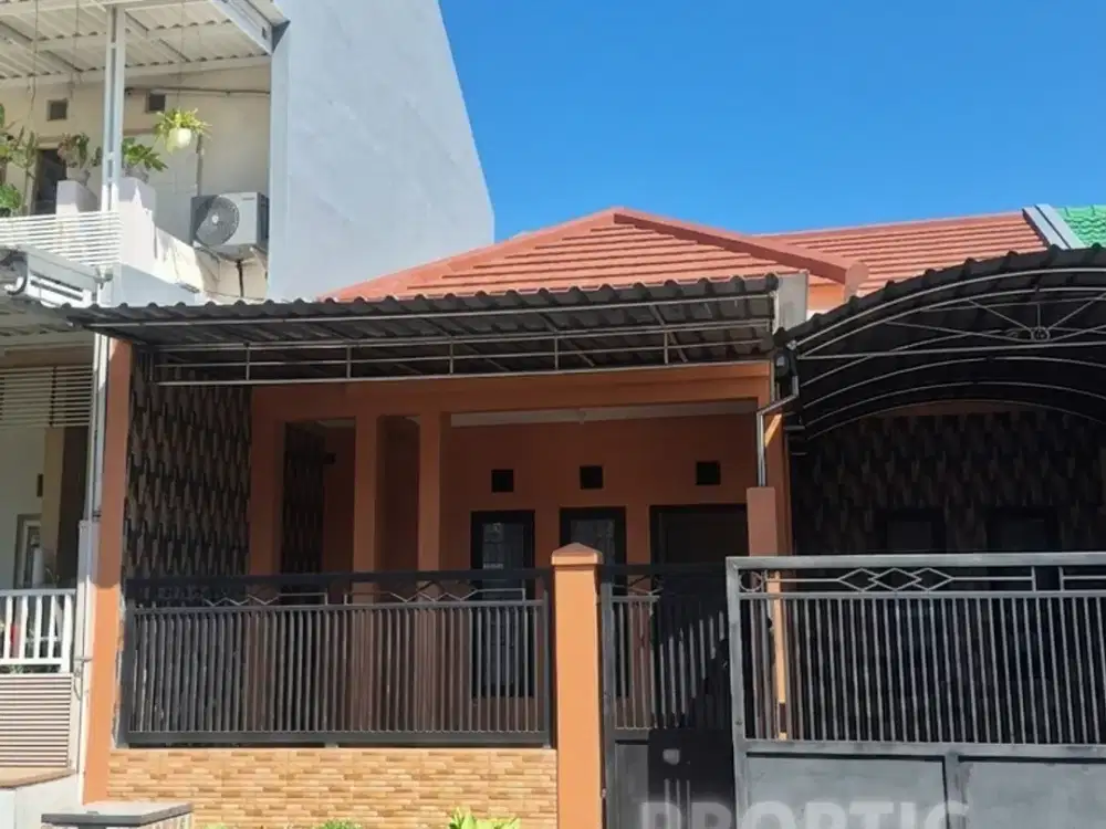 Rumah 2 Lantai Garden Dian Regency Juanda Sidoarjo - RM186APD