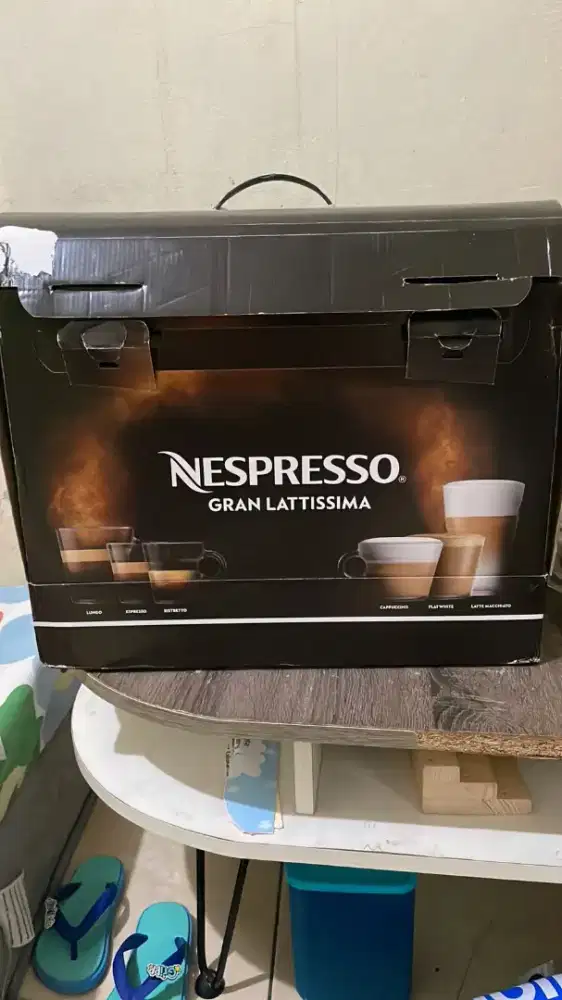 Mesin kopi Nespresso gran lattissima