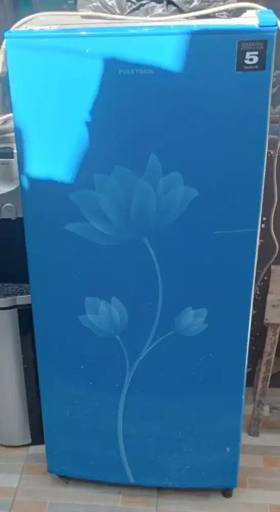 Kulkas Polytron 1 pintu