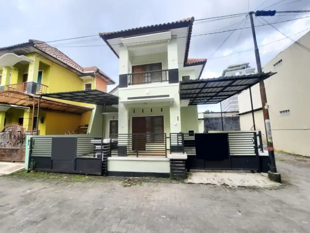 4 KT Manggung POGUNG Rumah Mewah Dalam PERUMAHAN Jl Kaliurang Km 5 Dalam Ringroad Dekat UGM, Pogung Baru, Pandega, UNY, Condongcatur, Deresan, Sendowo