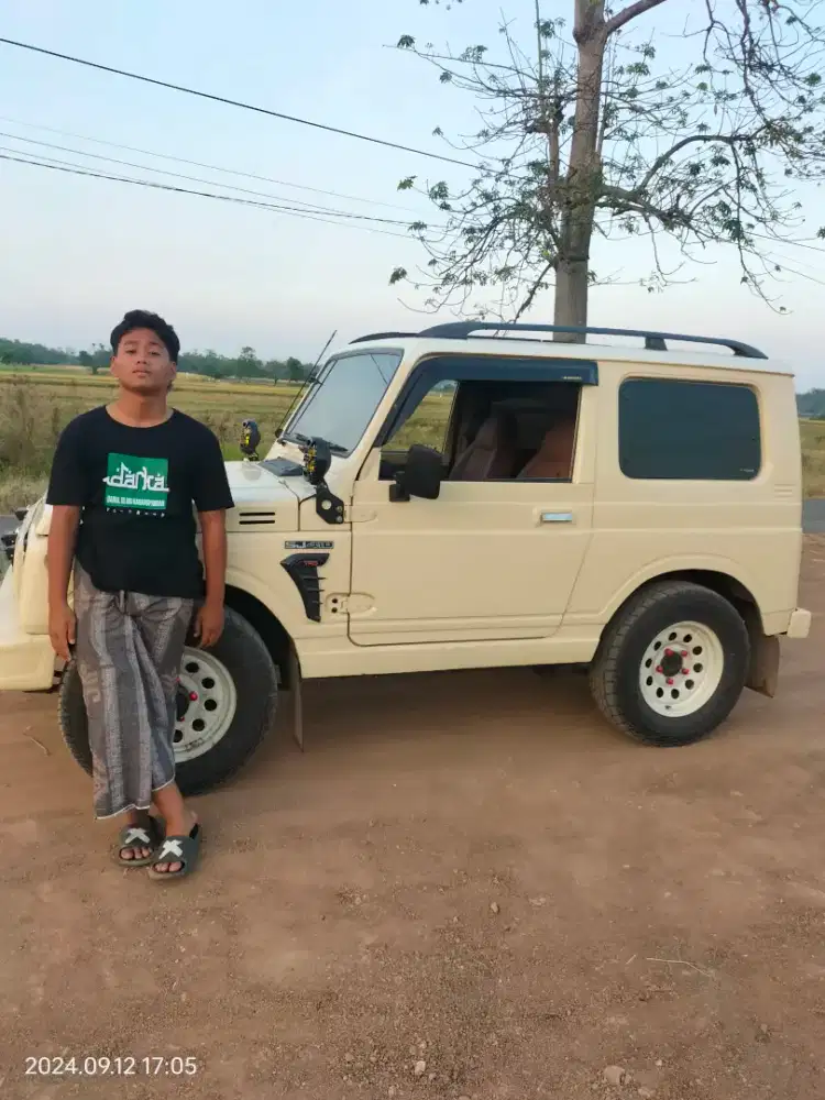 SUZUKI JIMNI KATANA