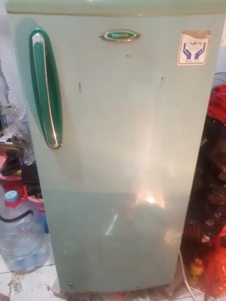 Frezer toshiba 1 pintu dingin beku