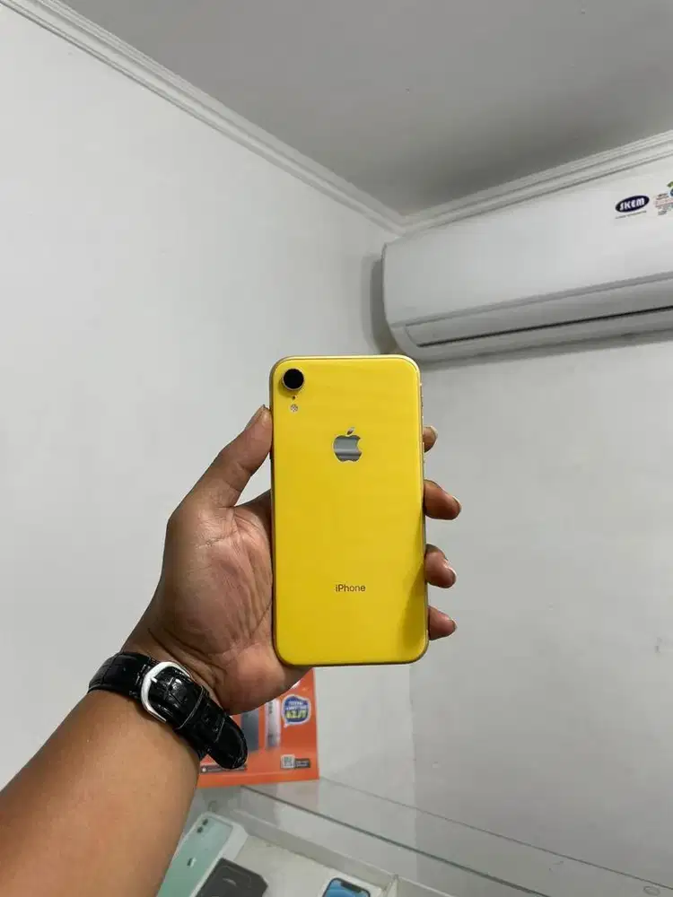 IPHONE XR 64GB REGIS YELLOW LIKE NEW