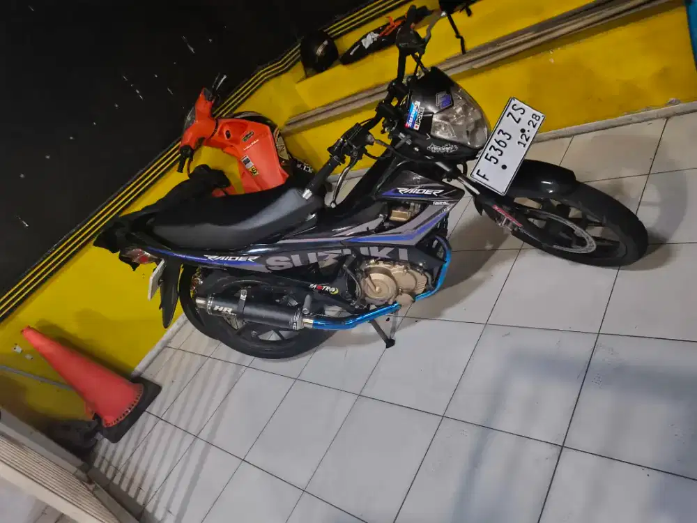 Jual santai aja nih udah bosen jarng di pake