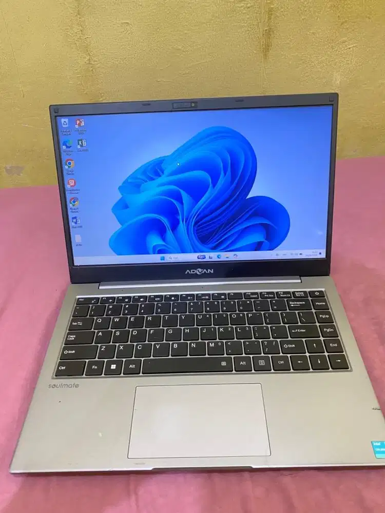 laptop advan soulmate 1405