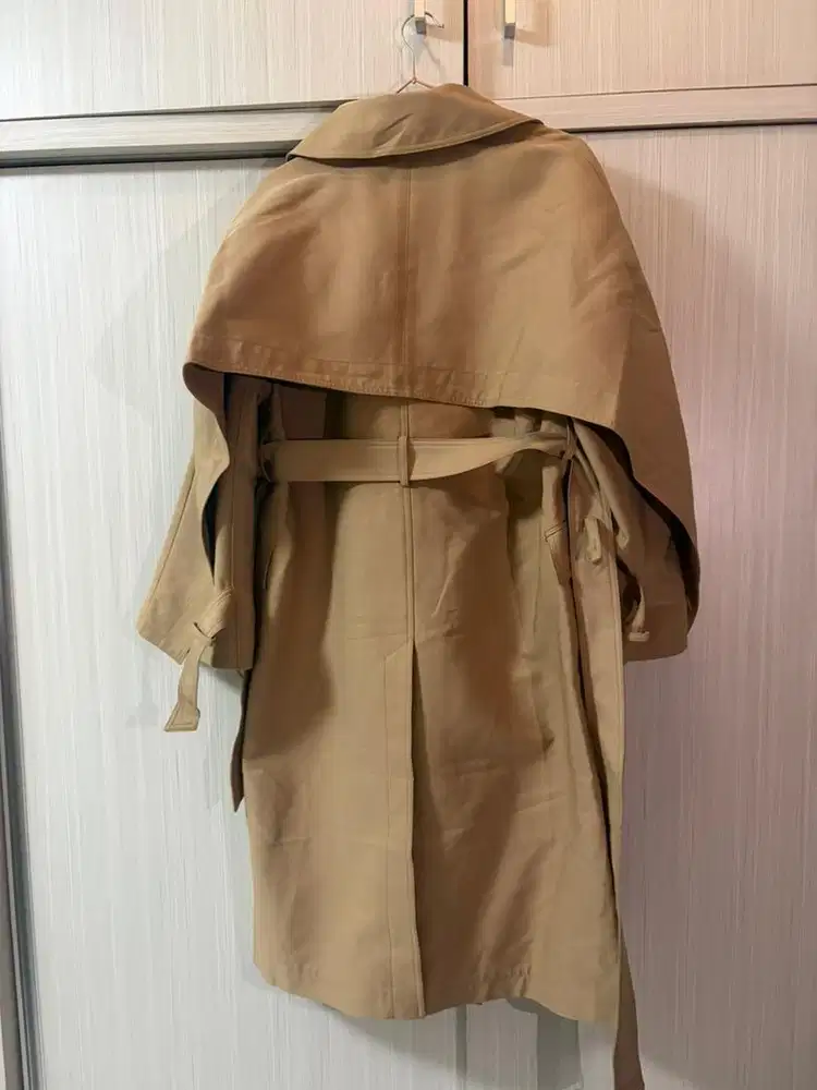 Basic House Trench Coat (NEW)