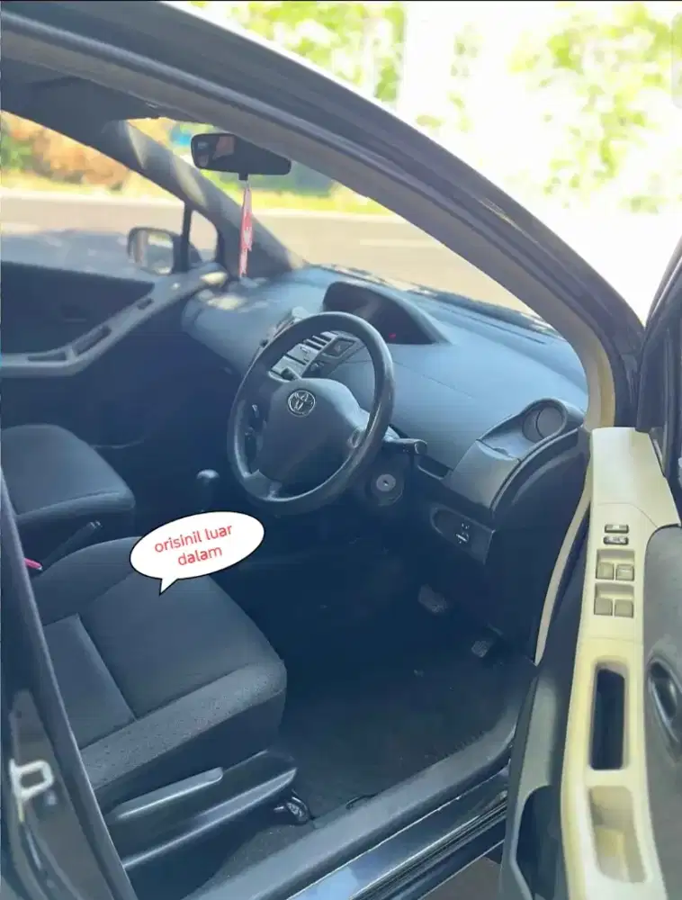 Yaris bakpao tipe J manual