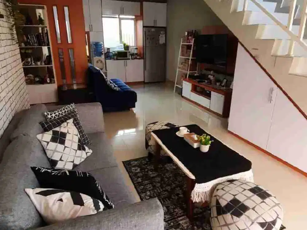 dijual rumah siap huni di antapani
